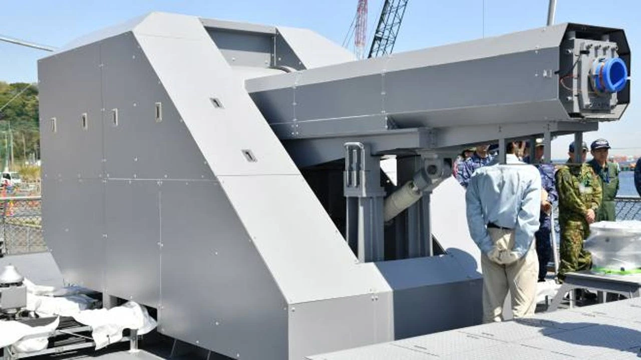 El nuevo cañón de riel de Japón dispara proyectiles a 8.000 km/h, casi Mach 7