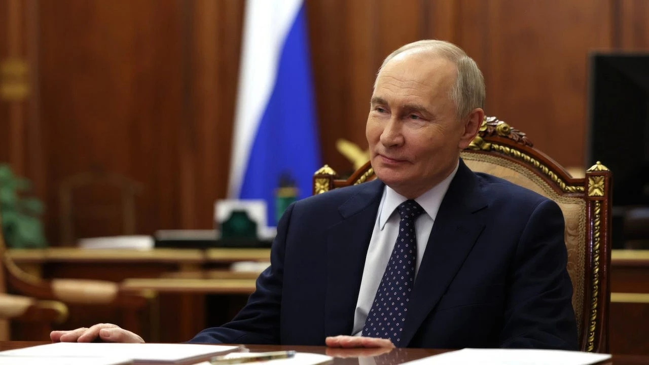 49 empresarios multimillonarios huyeron de Rusia justo al inicio de la guerra de Ucrania y tras reunirse con Putin