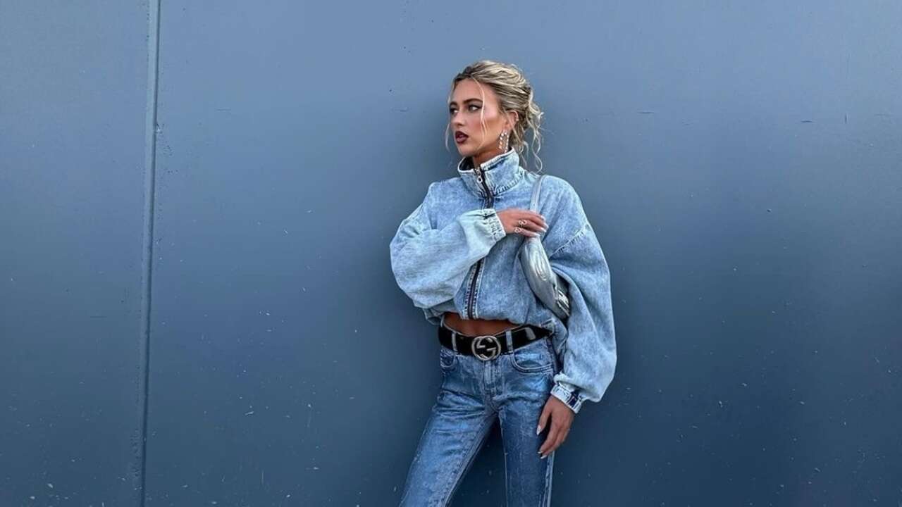 Cómo llevar la tendencia del doble denim tengas 30 o 60 años