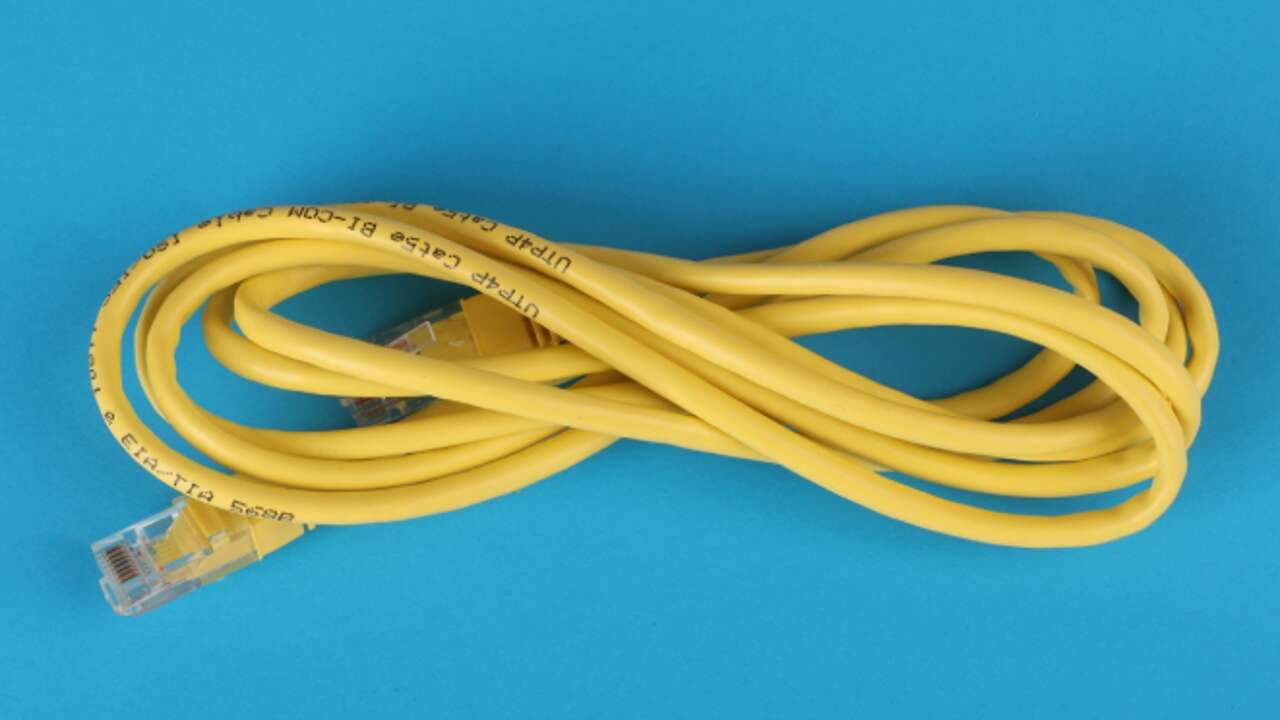 Cómo saber si usas el cable Ethernet correcto con tu router y si te limita la velocidad