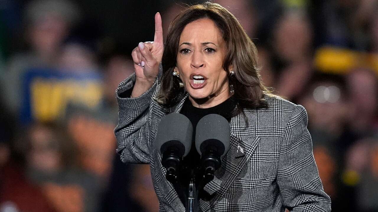 Kamala Harris pide pasar página del trumpismo racista