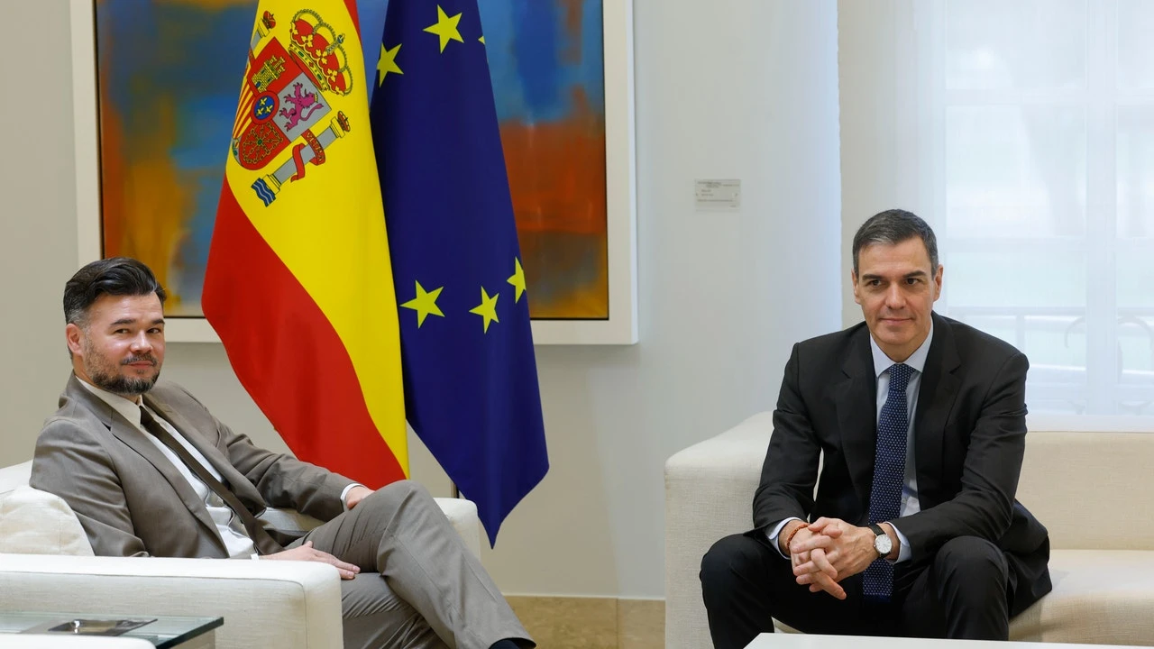 Rufián traslada a Sánchez su rechazo a 
