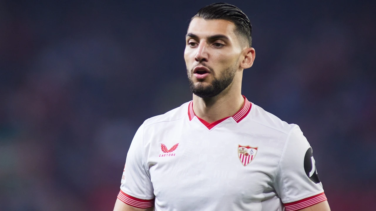 El sorprendente equipo en el que puede recalar Rafa Mir tras ser descartado por el Sevilla