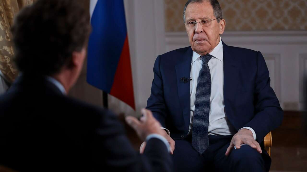 Un mensaje detrás de un misil y otras claves de la entrevista del periodista estadounidense Carlson a Lavrov