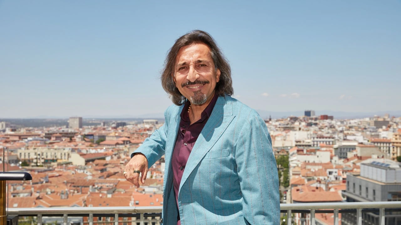 Antonio Carmona: 