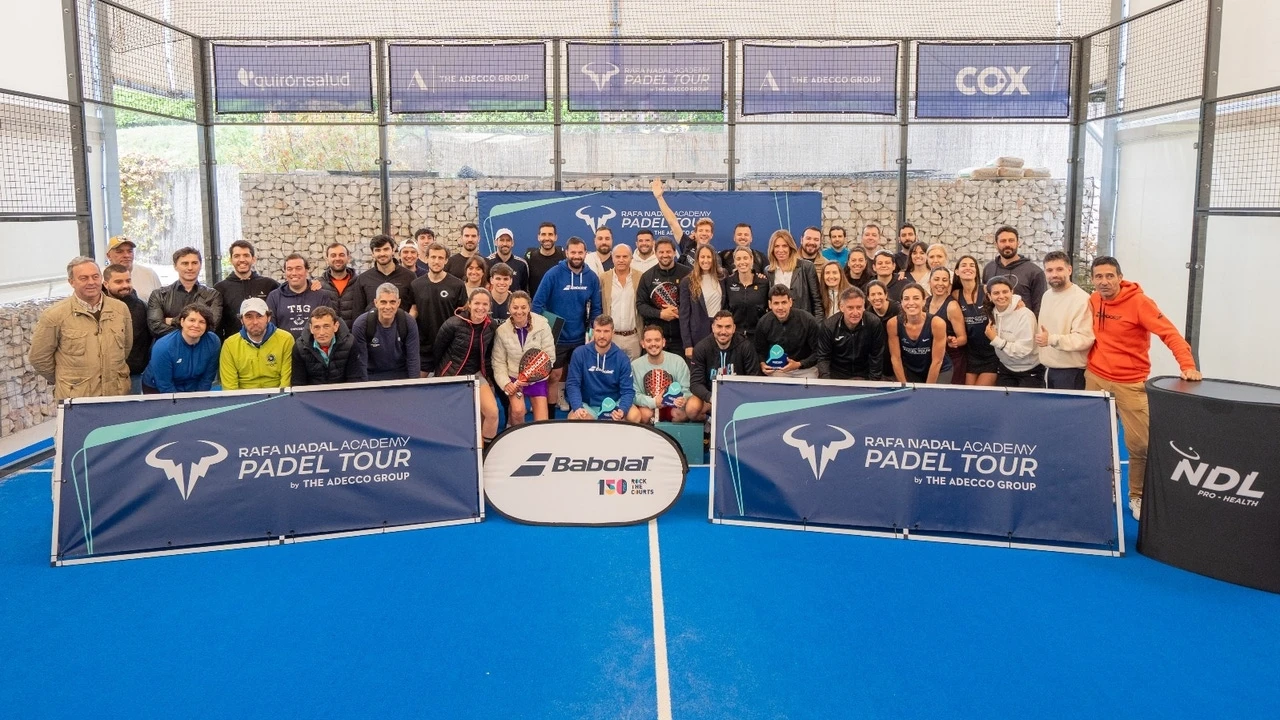 La Rafa Nadal Academy de pádel recibe una invitada de lujo