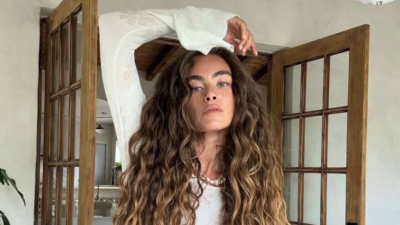 Desmentimos 5 mitos sobre el cabello rizado con una experta en el ‘método curly’