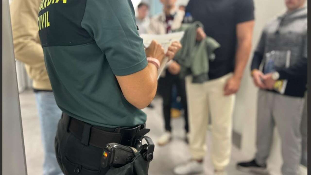 26.332 aspirantes para 2.721 en la Guardia Civil