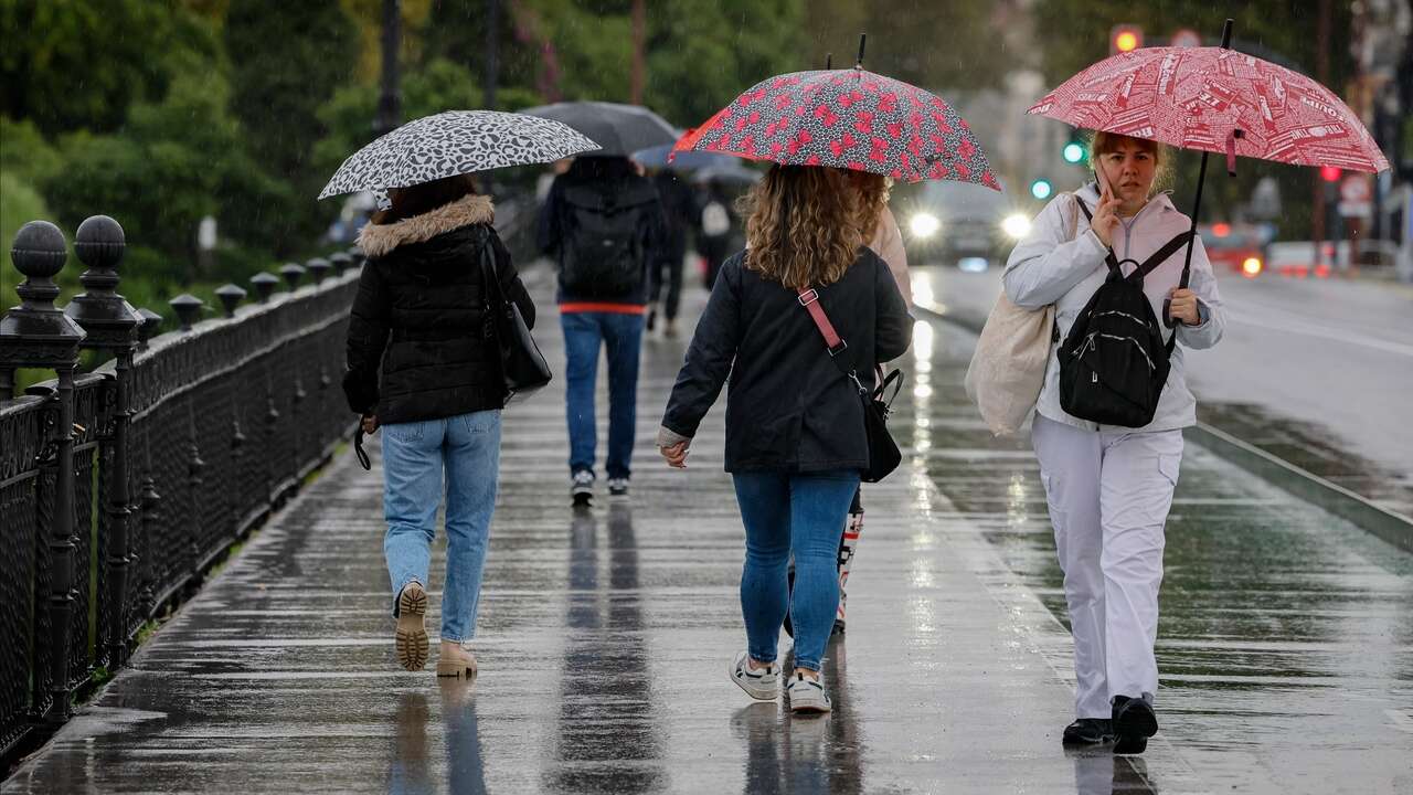 La DANA da sus últimos coletazos en España y la AEMET activa avisos amarillos por lluvias en Andalucía y Canarias