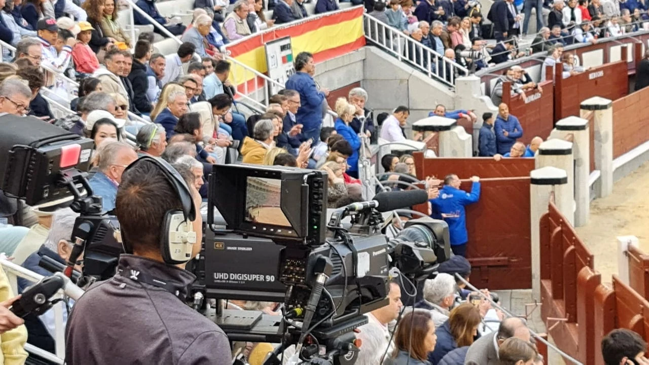 Estas son todas las importantes corridas que podemos ver hoy por televisión