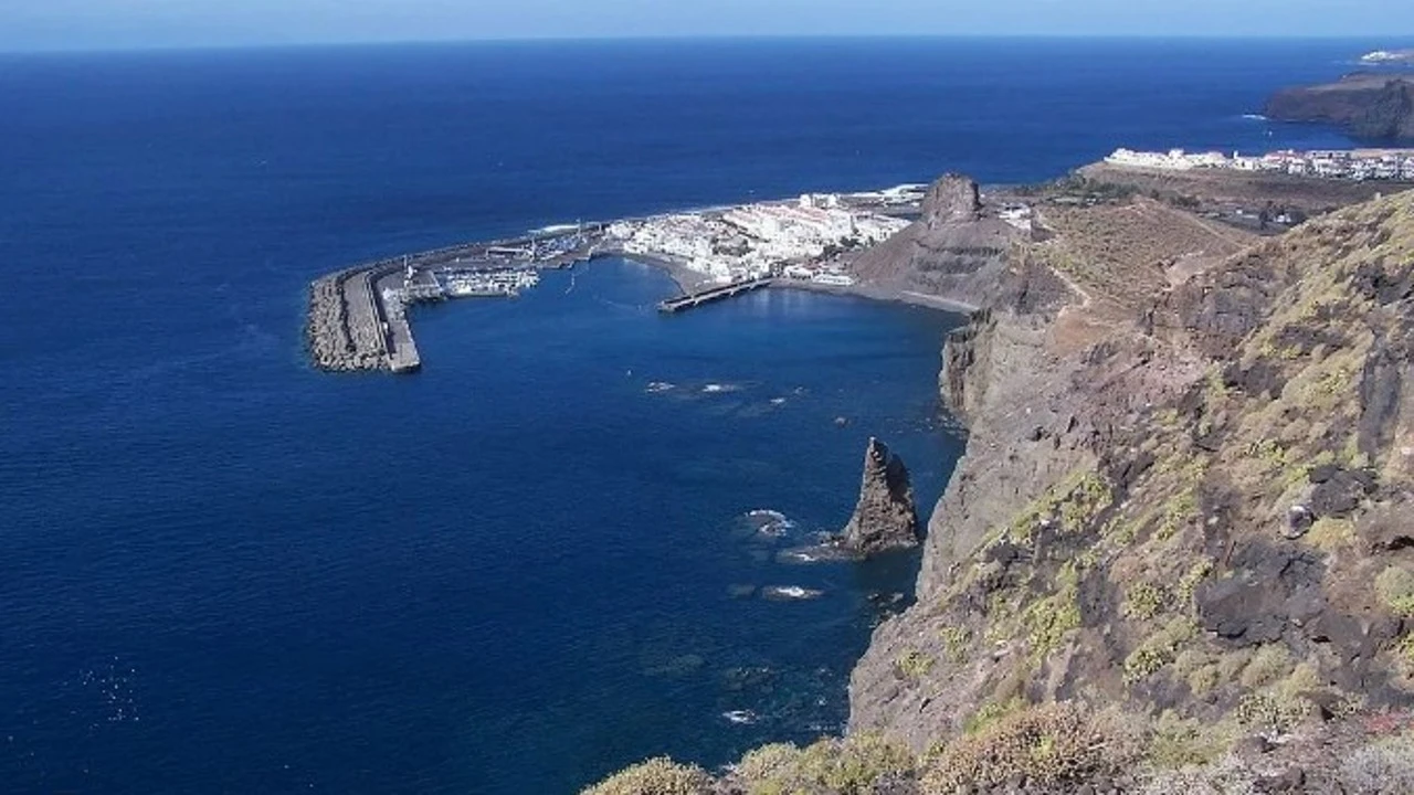 ¿De qué fuerzas dispone España para defender un ataque o invasión de las Islas Canarias?