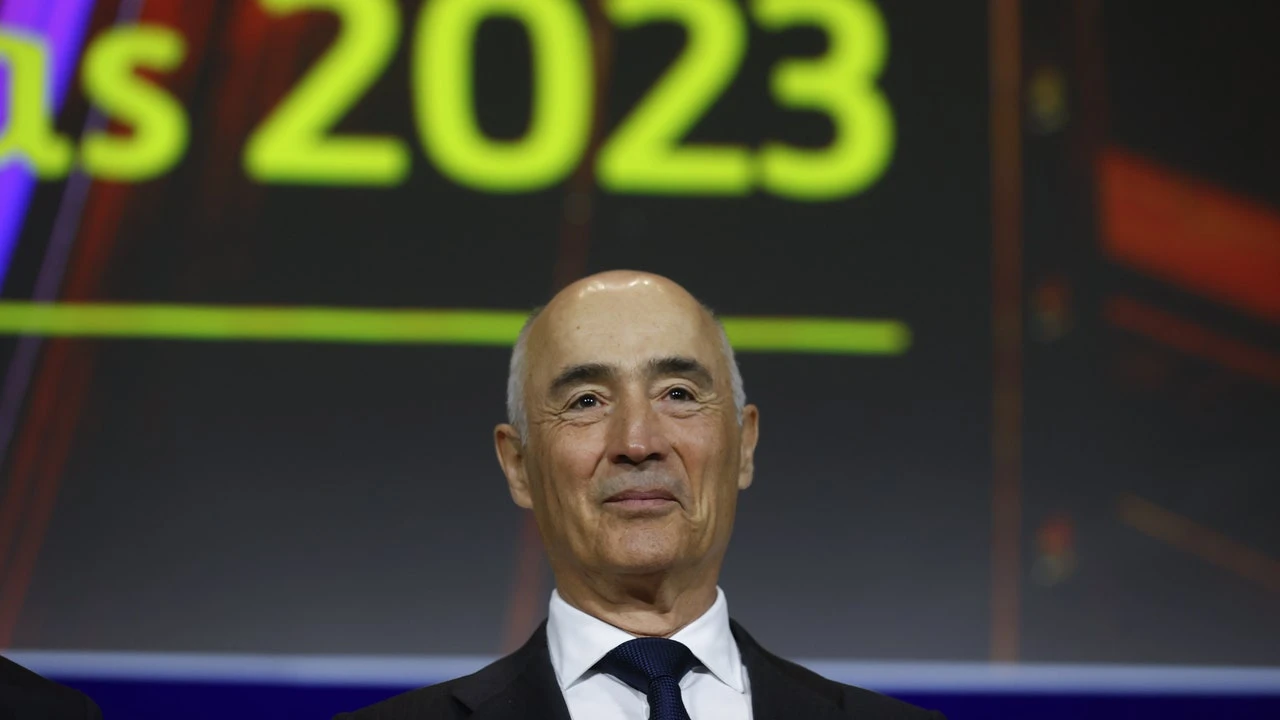 ¿Dónde navega Rafael del Pino? Dos de sus megayates fondean en Túnez e Italia