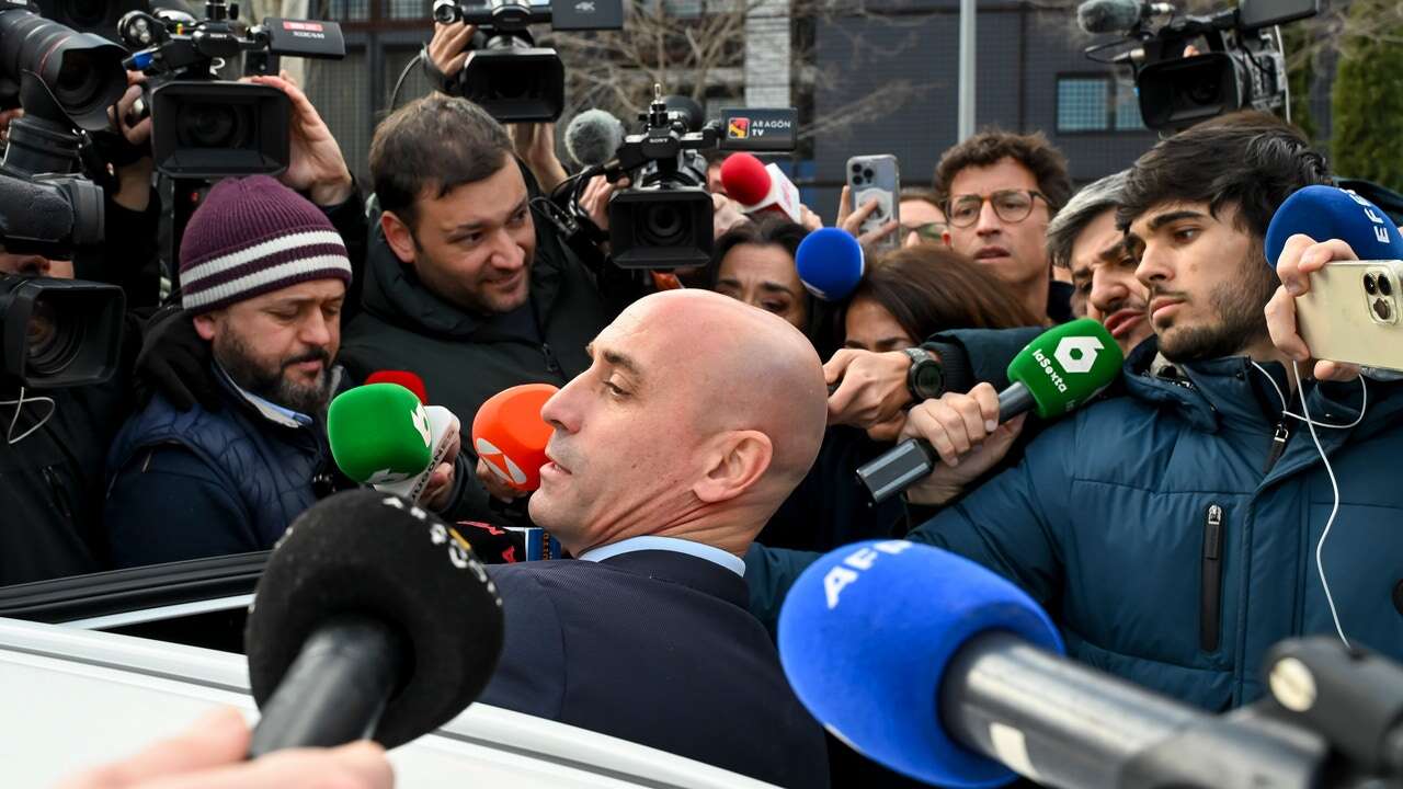 La fiscal mantiene la pena de cárcel para Rubiales: 