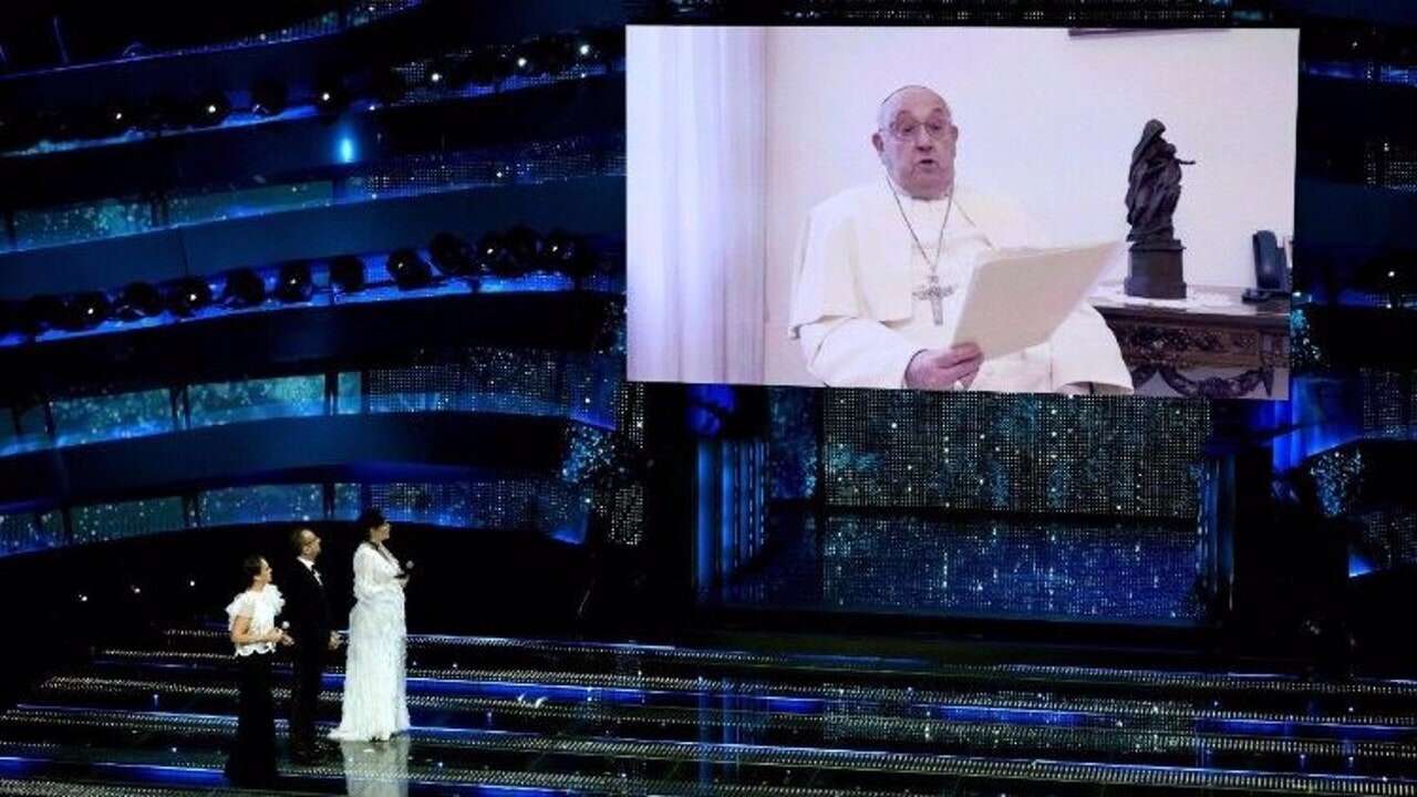 María Caamaño cumple su sueño de participar en una audiencia del Papa Francisco