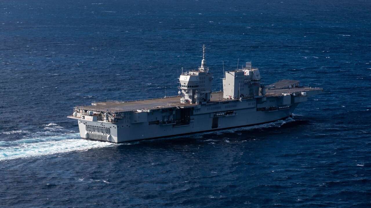 La Marina italiana recibe el imponente LHD Trieste, el mayor buque de guerra construido en el país desde la posguerra