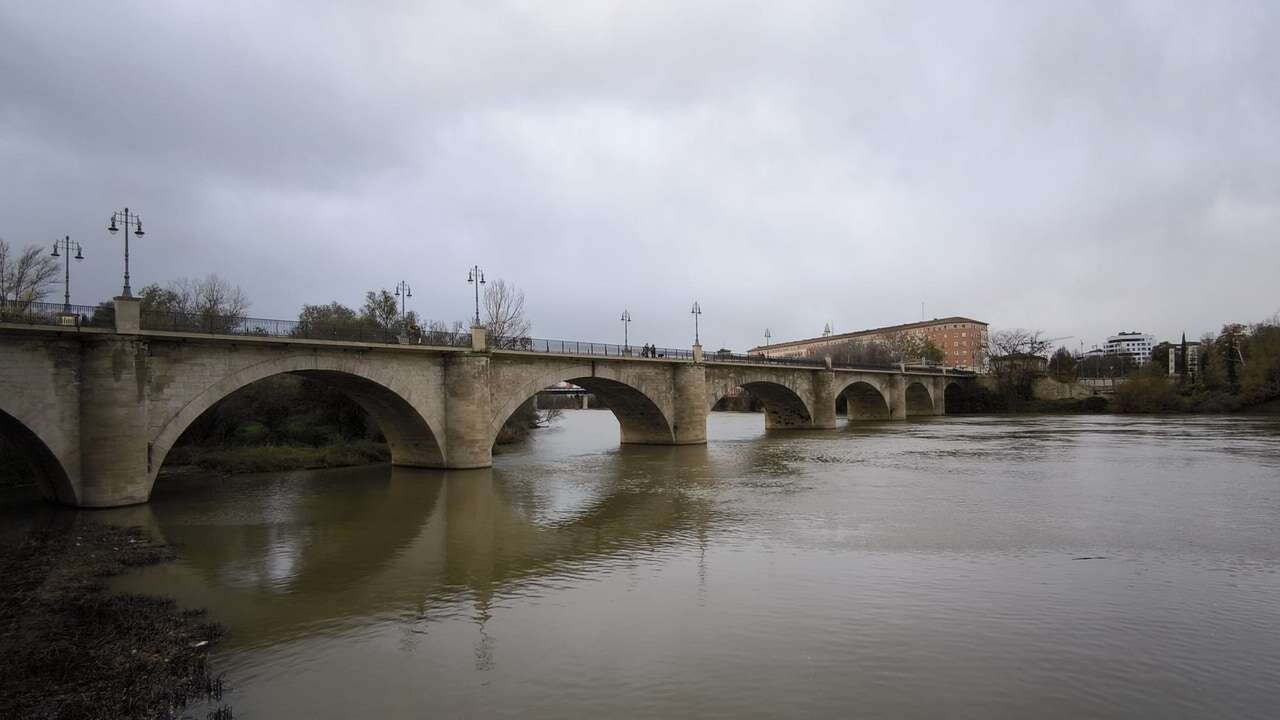 El Ebro registrará crecidas muy importantes en Aragón, Burgos, Álava y Navarra hasta el martes