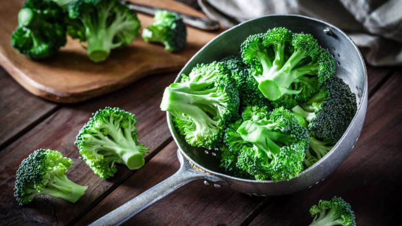 Científicos descubren cuál es la forma más sana de cocinar brócoli: hay un truco