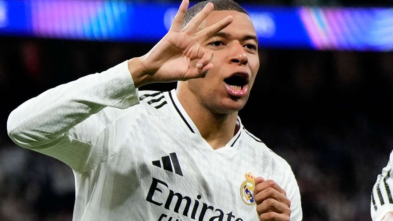 La brutal estadística de Mbappé tras su hat-trick al City y su empate con Messi