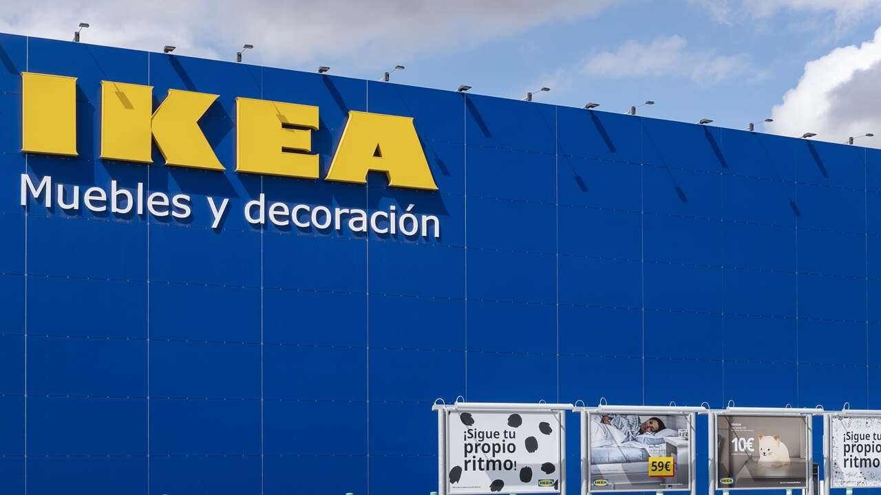 Ikea arrasa con su invento para que los abrigos ya no ocupen espacio colgados en el armario