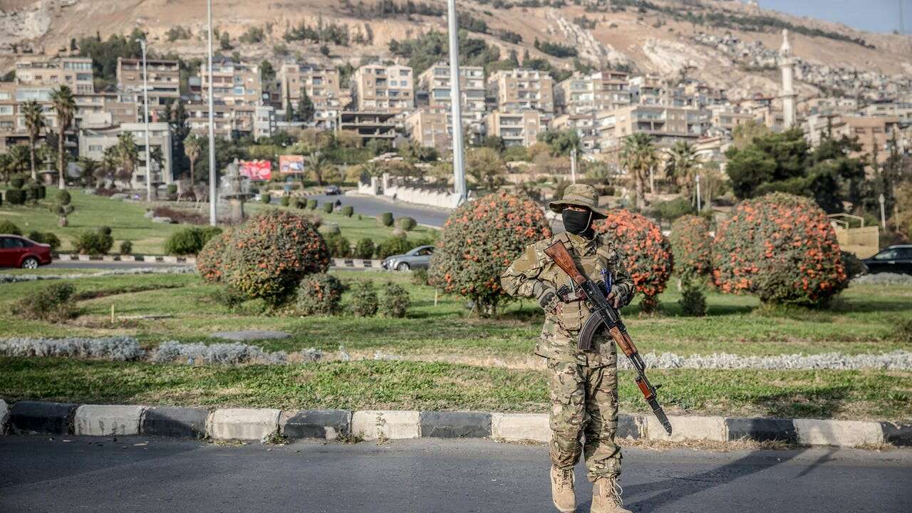 Las nuevas autoridades de Siria lanzan una operación en Tartus contra 