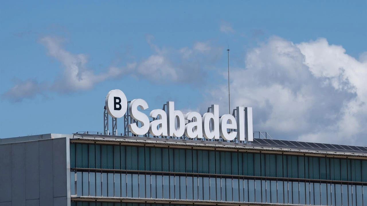 La Audiencia Nacional rechaza impedir que se tenga en cuenta la consulta pública la OPA del BBVA al Sabadell