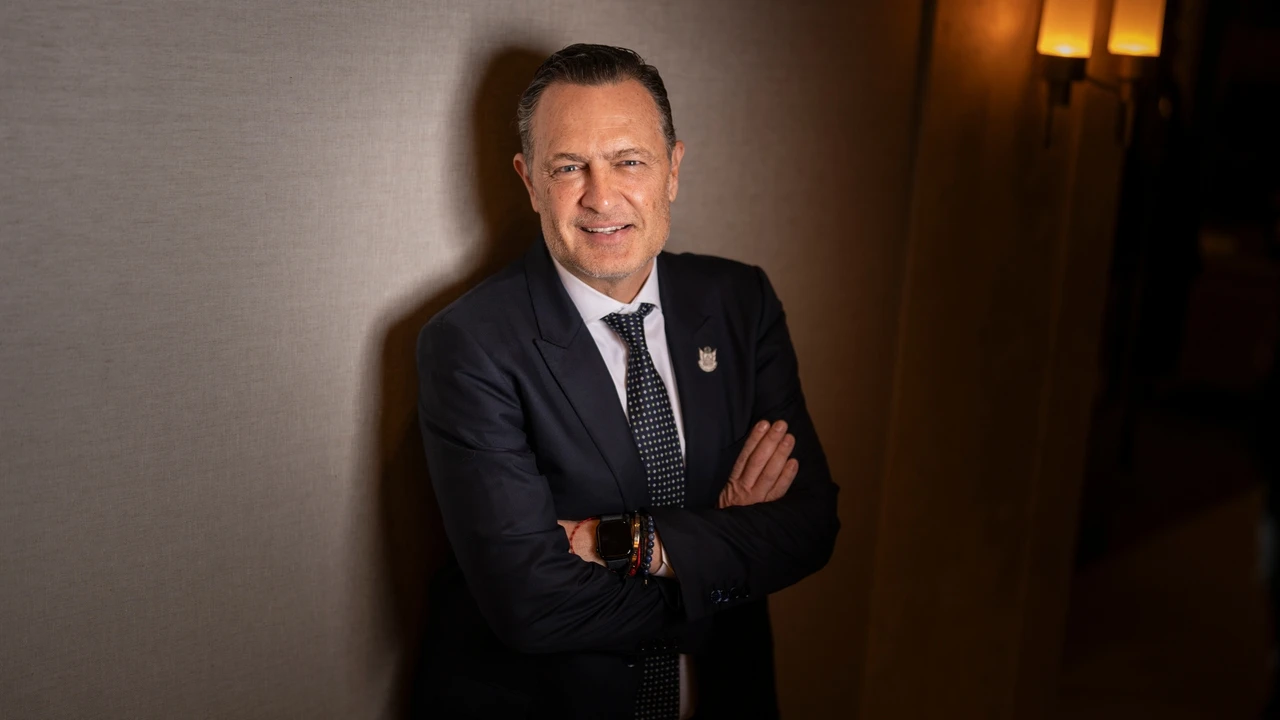 Mauricio Kuri, gobernador de Querétaro: 