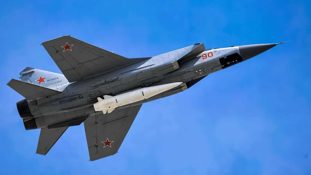 Rusia cree identificar la base militar ucraniana de los F-16 y la ataca con un misil hipersónico