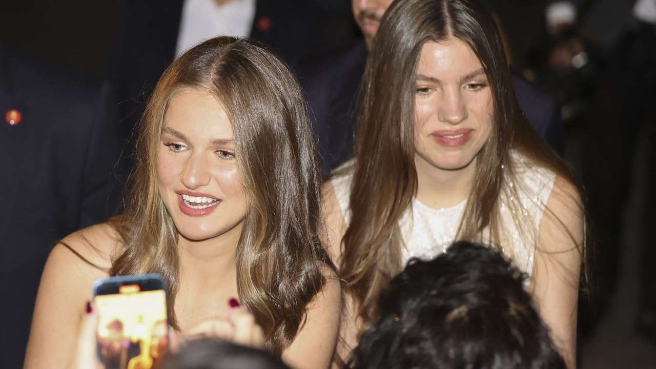 Leonor y Sofía, de escapada a Londres con otros royals para ver a Taylor Swift