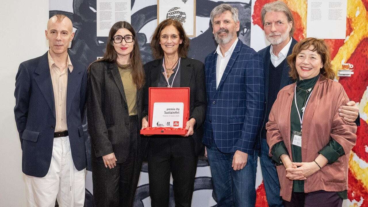 «El café estimula intelectualmente al artista y le ayuda a ser más creativo”