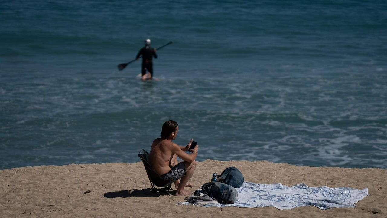 La AEMET anuncia temperaturas veraniegas para hoy: más de 30 grados en estas zonas