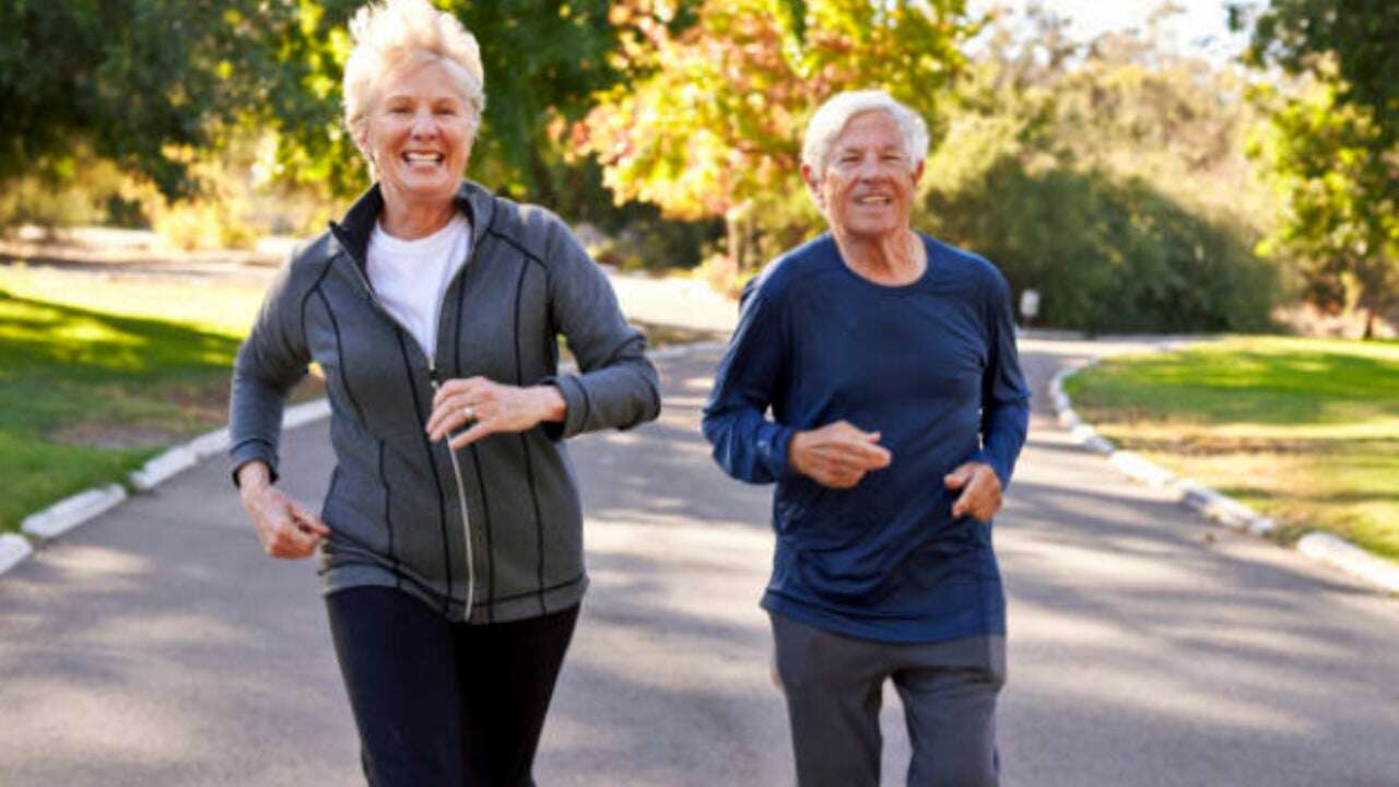 Cómo de rápido deberías poder correr un kilómetro a cualquier edad y qué significa si no puedes