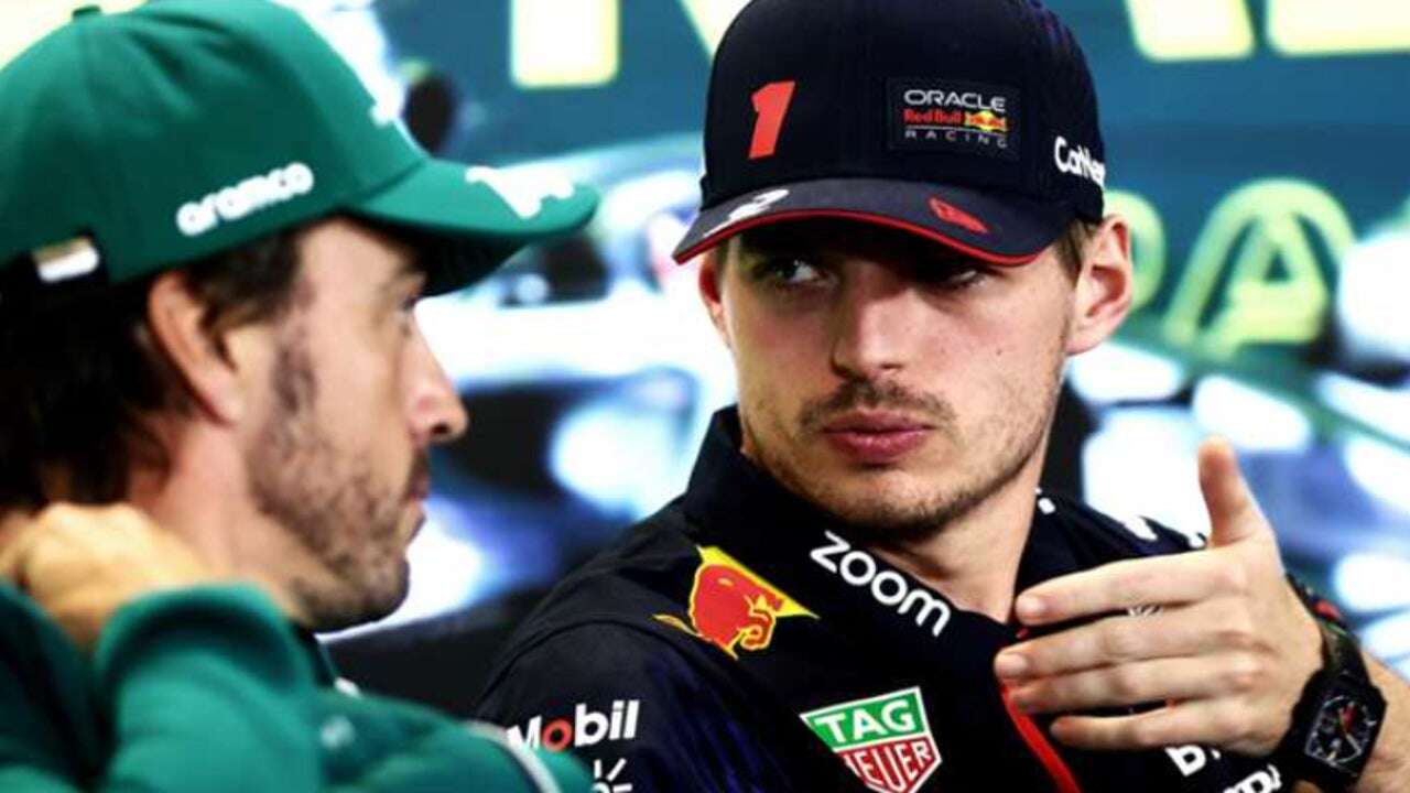 La puñalada inesperada de Fernando Alonso a Max Verstappen