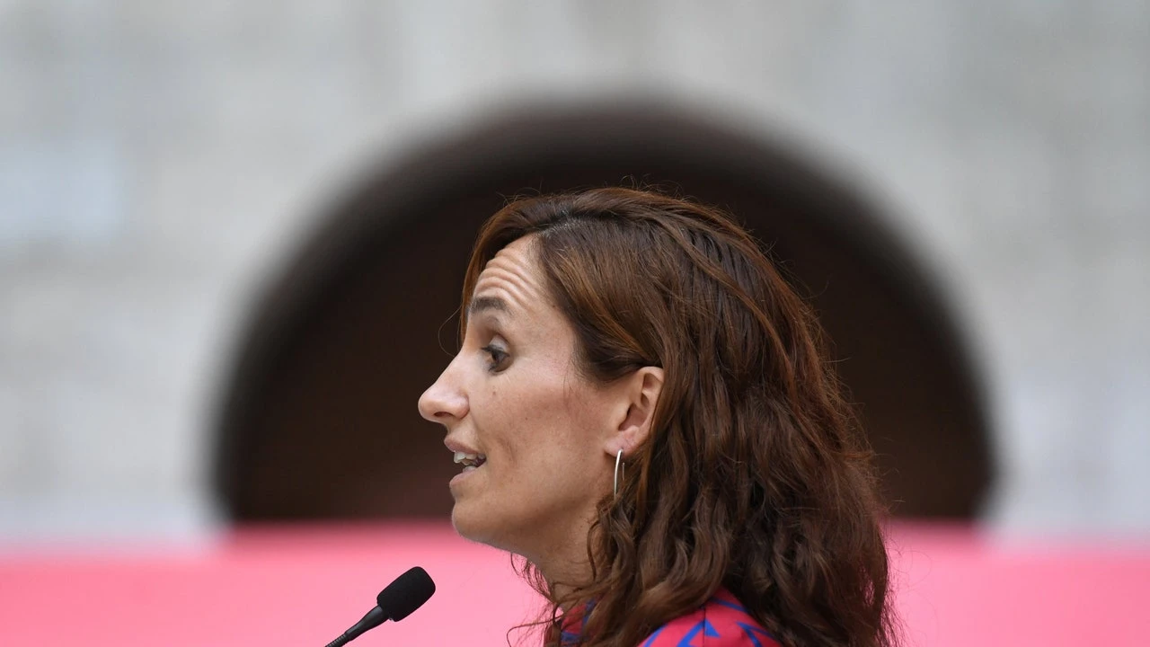 El Plan de control del Tabaquismo de Mónica García encalla en Europa