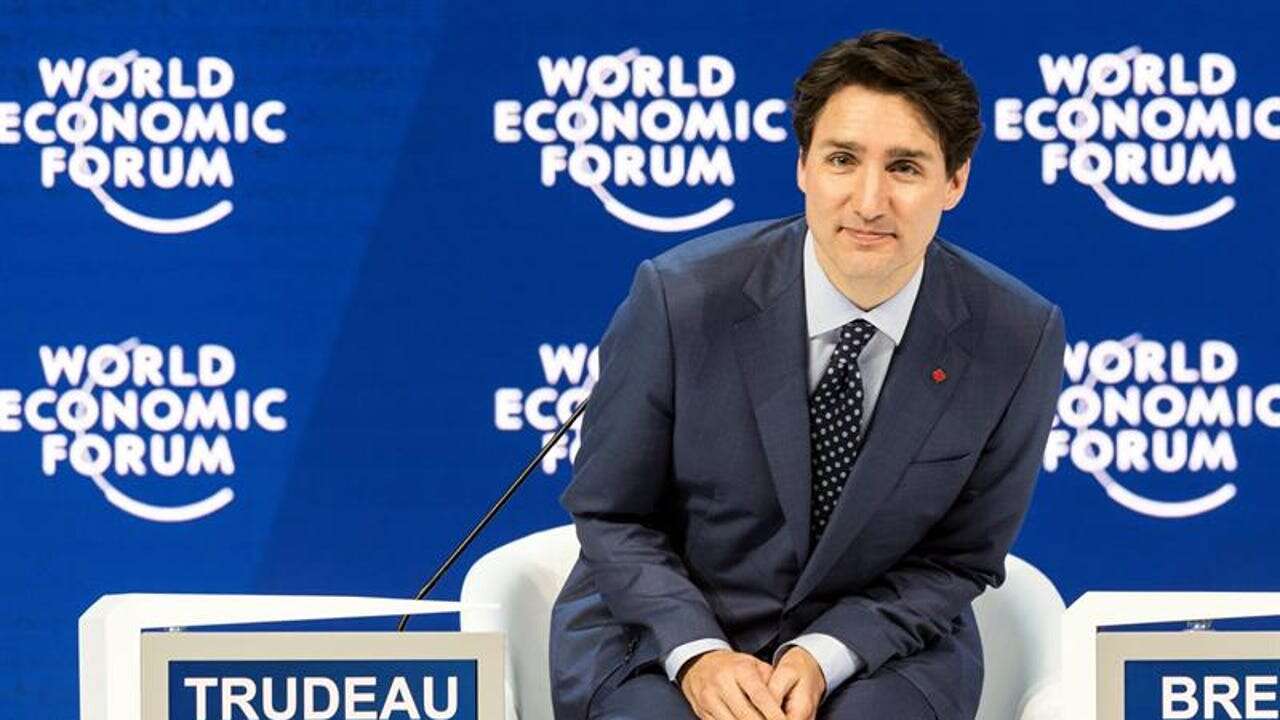 Justin Trudeau, el primer ministro de los calcetines, que siguió los pasos de su padre y su abuelo