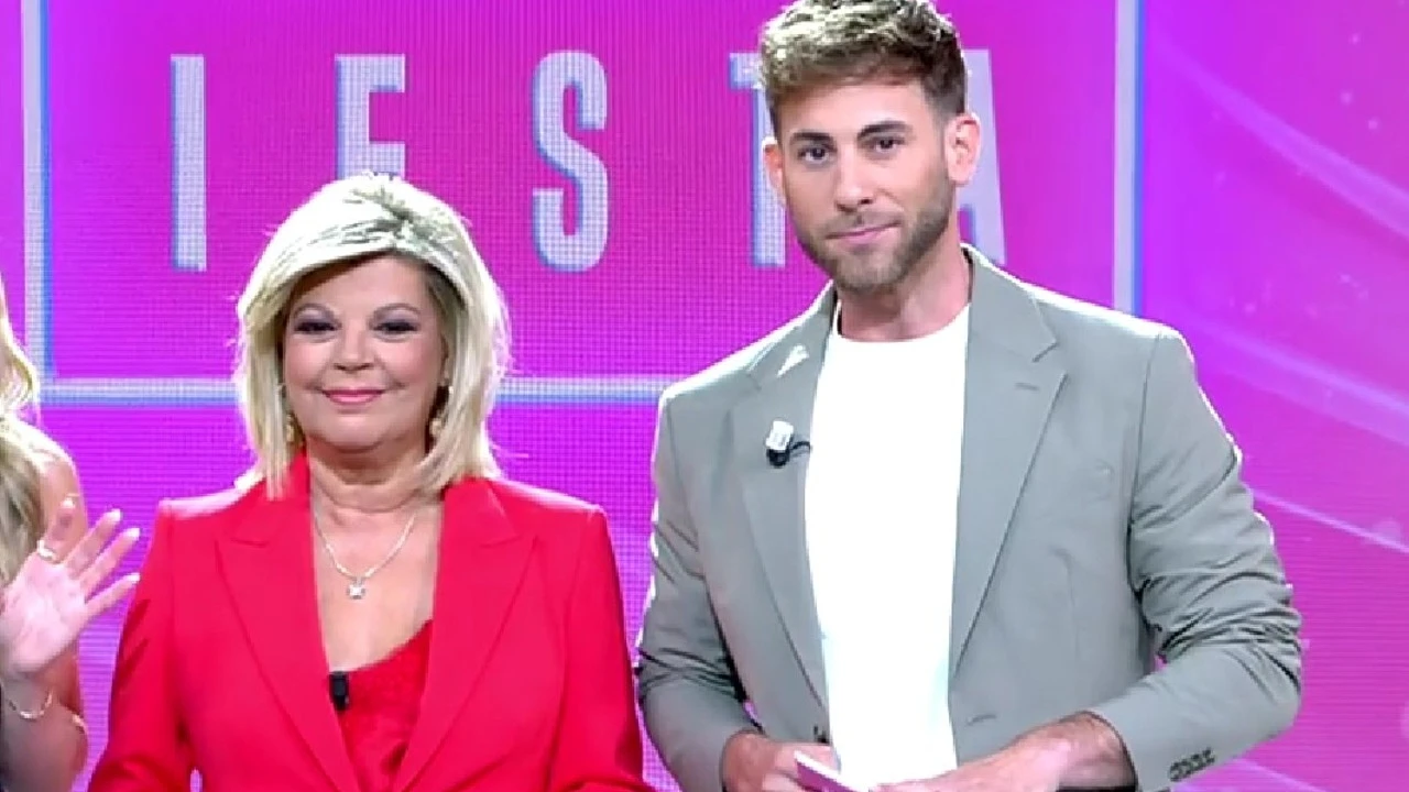 César Muñoz, presentador de 'Fiesta', habla de su compañera Terelu Campos: 