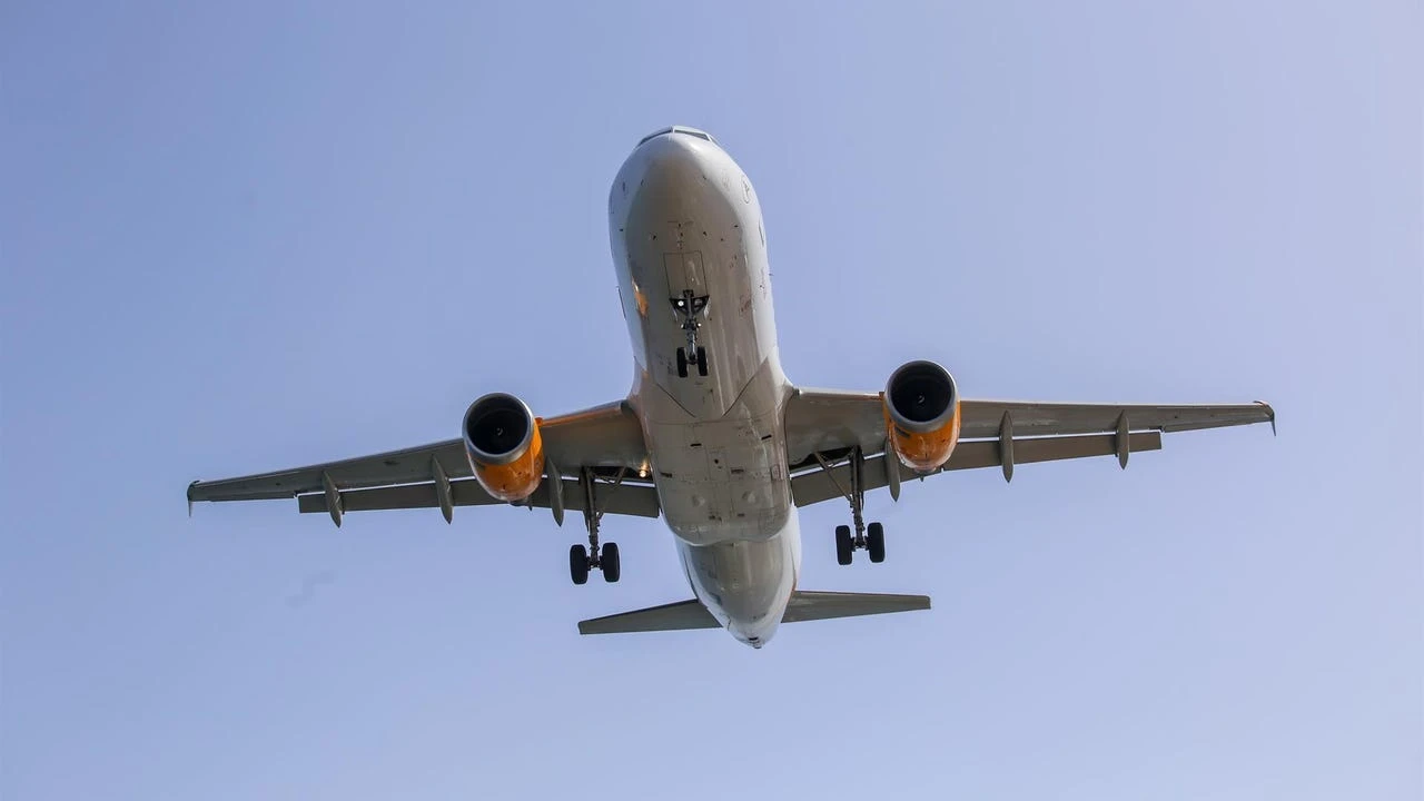 Tensión en la alturas: un vuelo Buenos Aires-Roma tiene que dar media vuelta por culpa de una indisposición del piloto