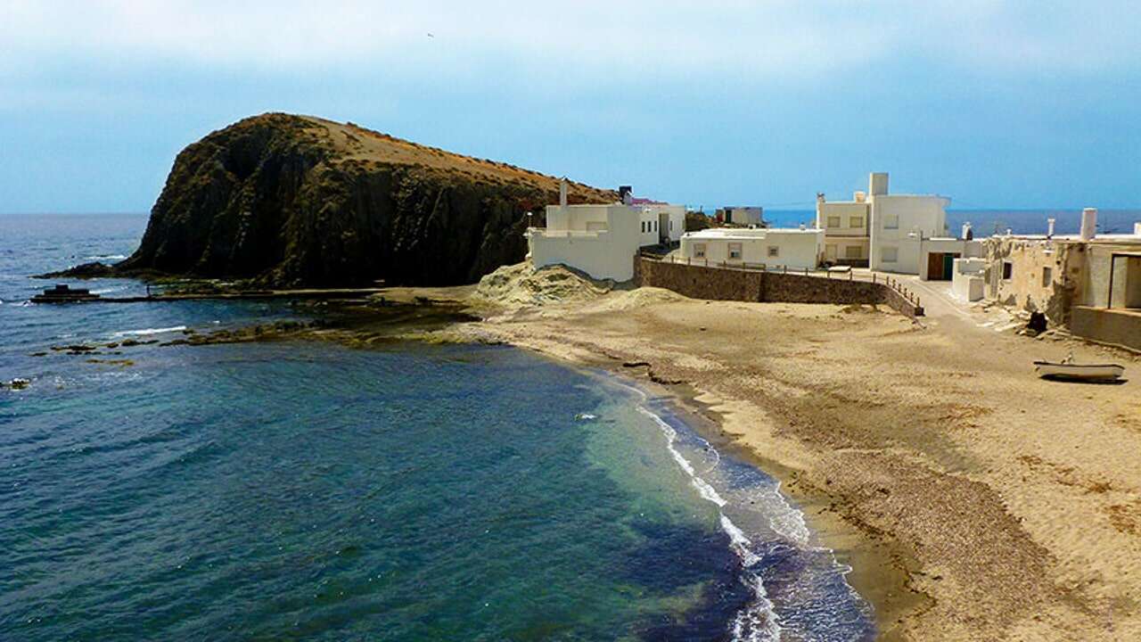 El Caribe andaluz: un pueblo con playas de agua cristalina