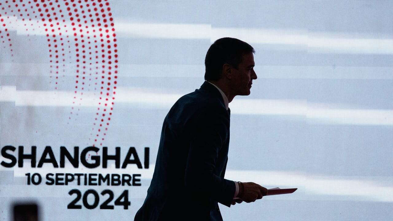 Pedro Sánchez inaugura el nuevo Instituto Cervantes de Shanghái