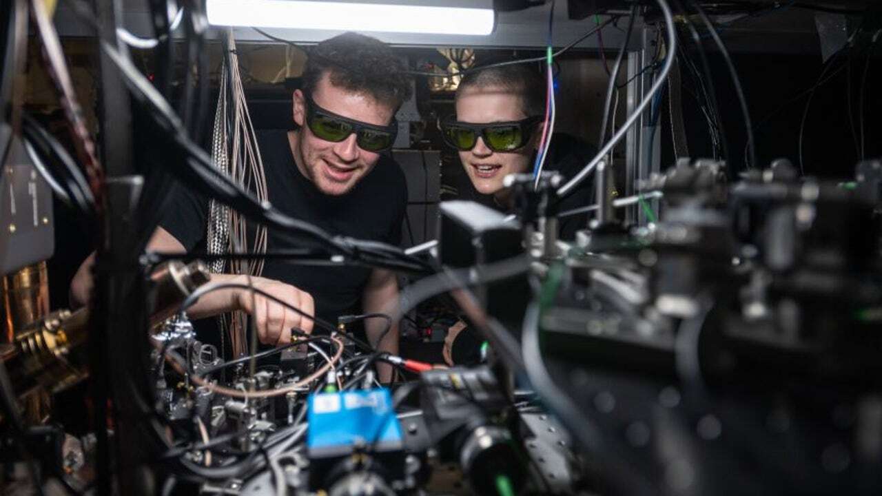 Científicos de Oxford logran la teletransportación con una supercomputadora cuántica