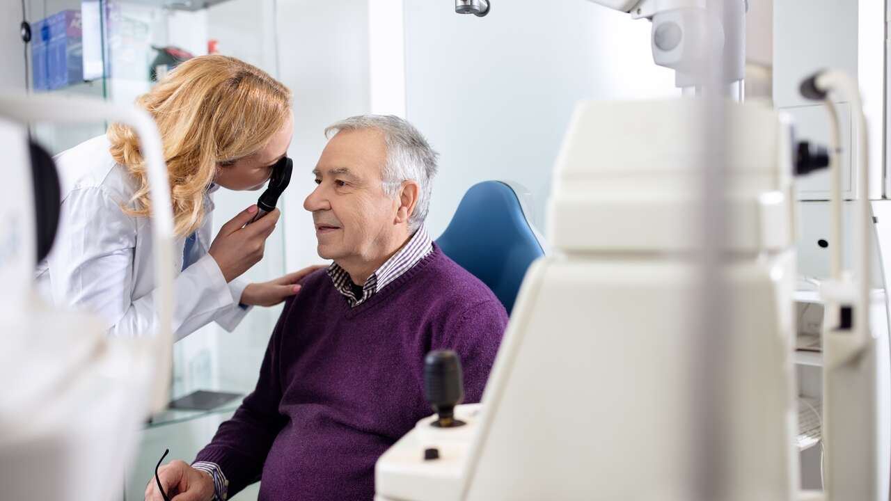 ¿Cómo prevenir la degeneración macular asociada a la edad y el edema macular diabético?