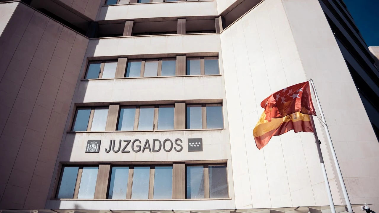 Apagón y caos informático paralizan una Justicia ya colapsada