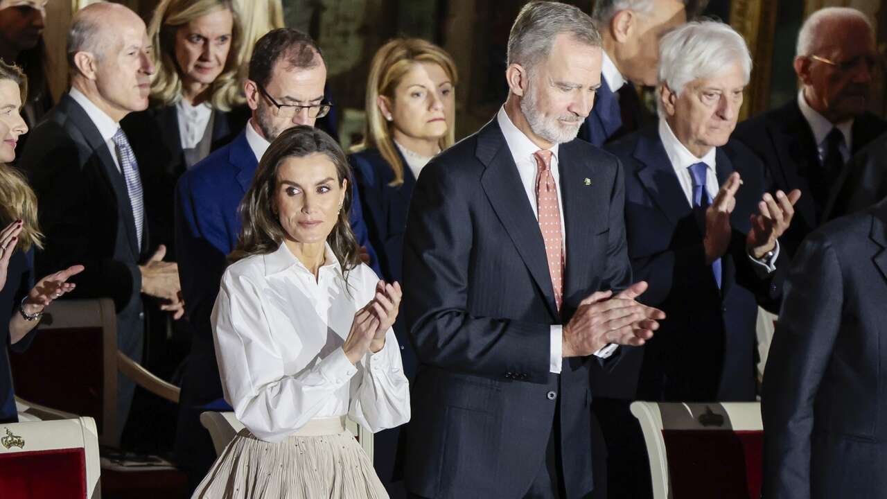 Los expertos analizan la maleta de Letizia en Italia: “Ha conseguido una imagen perfecta de Reina del siglo XXI”