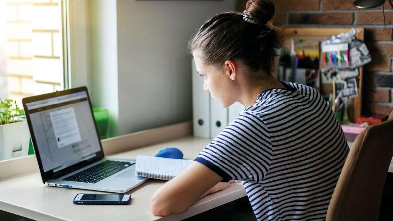 ¿'Impreso' o 'imprimido'? La respuesta de la RAE te sorprenderá