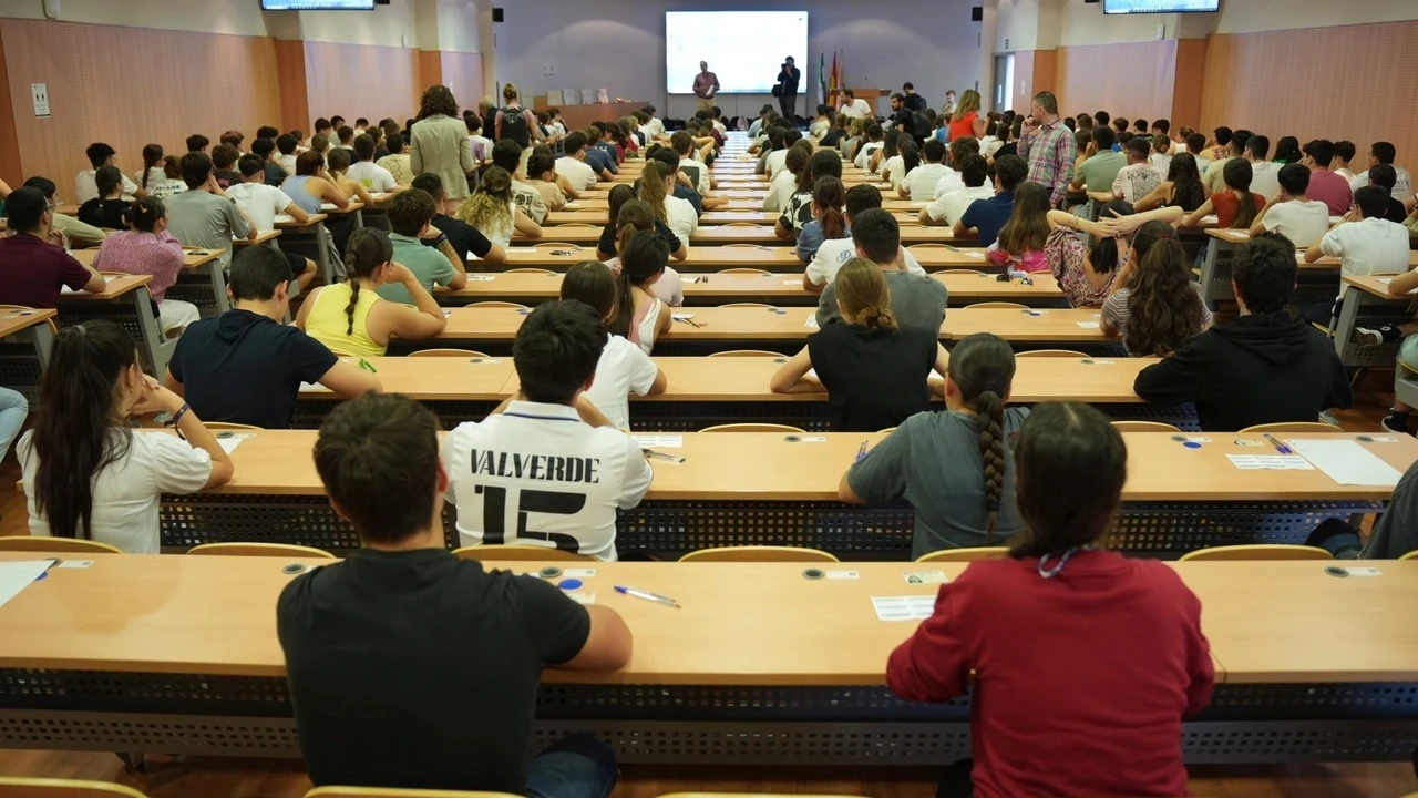 Adiós al modelo de examen de PAU tradicional: esta es la novedad de la prueba que no ha gustado a todo el mundo