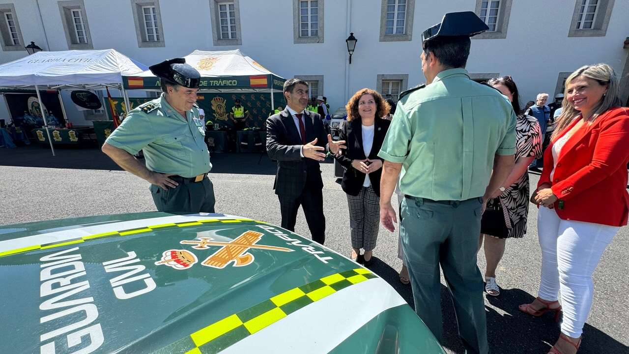 Objetivo del BNG: echar a la Policía Nacional y la Guardia Civil de Galicia e imponer el gallego en los cuarteles