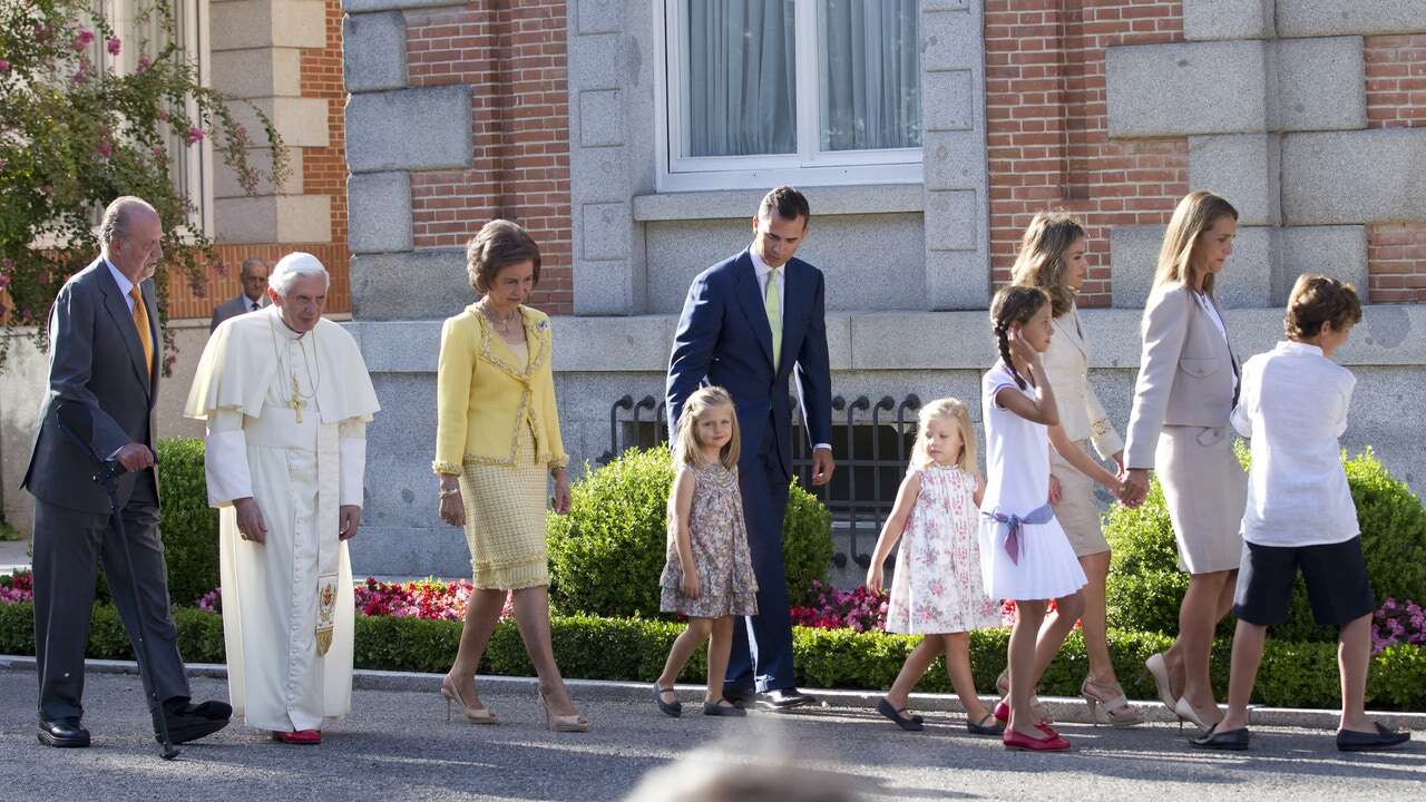 Así rezaban Leonor y Sofía en Zarzuela: «Jesusito de mi vida...»