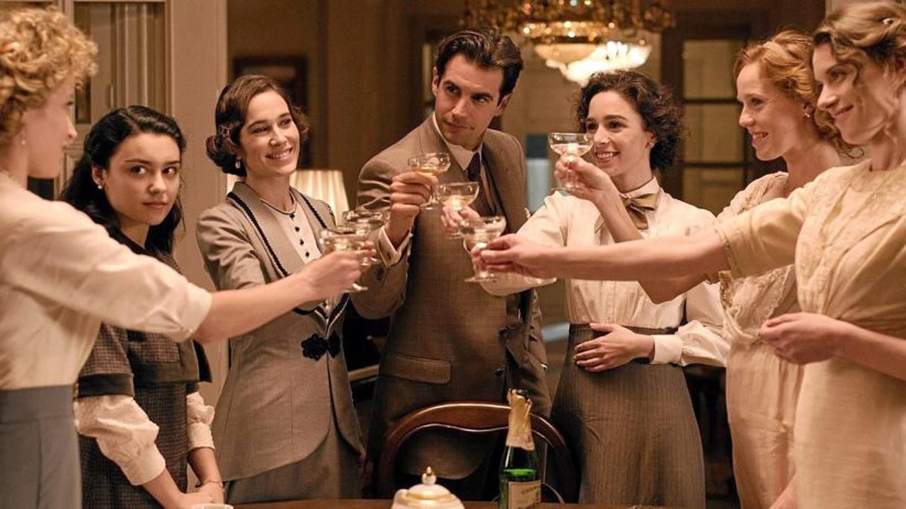 Nuevo lio para RTVE: Mediaset Italia denuncia al ente público por la emisión de “Seis Hermanas”