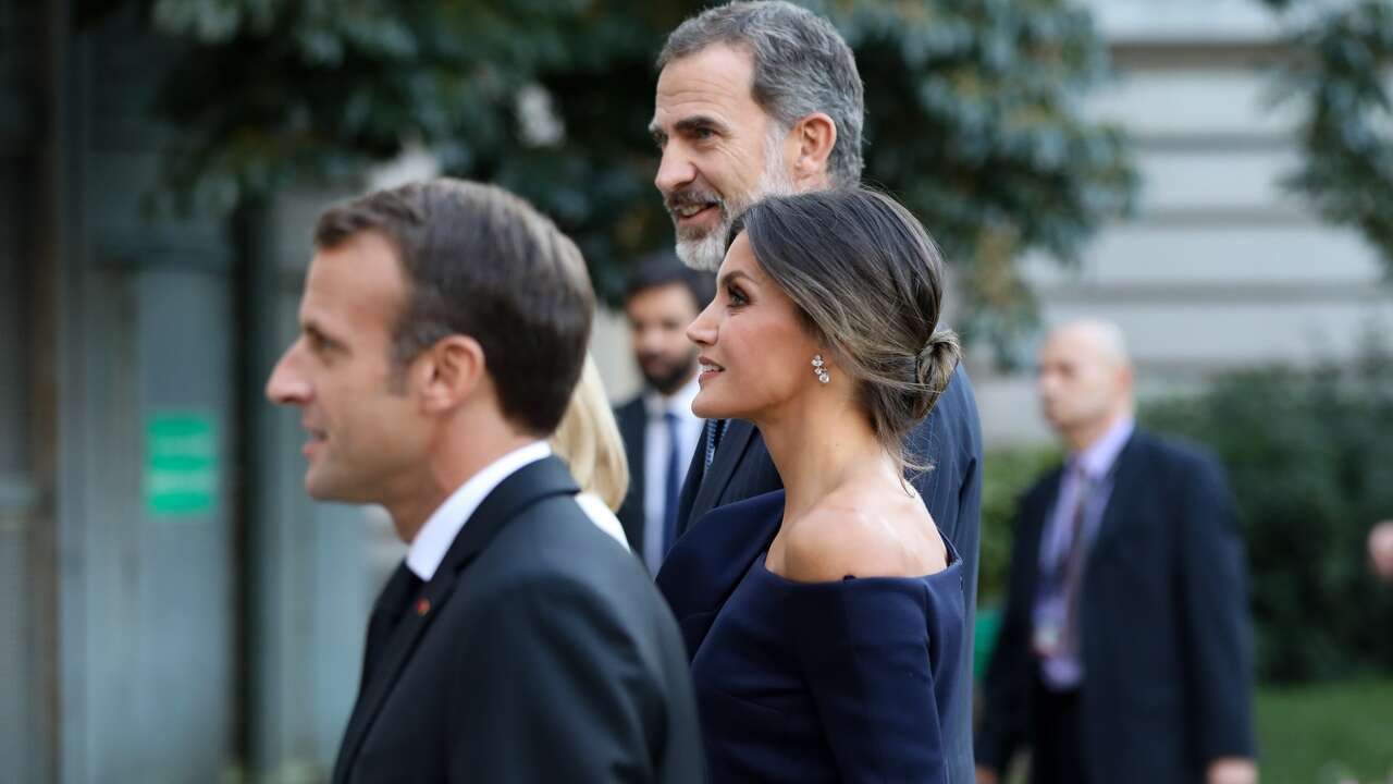 Paso a paso, los planes de Felipe y Letizia en París: cena con los Macron y veladas olímpicas