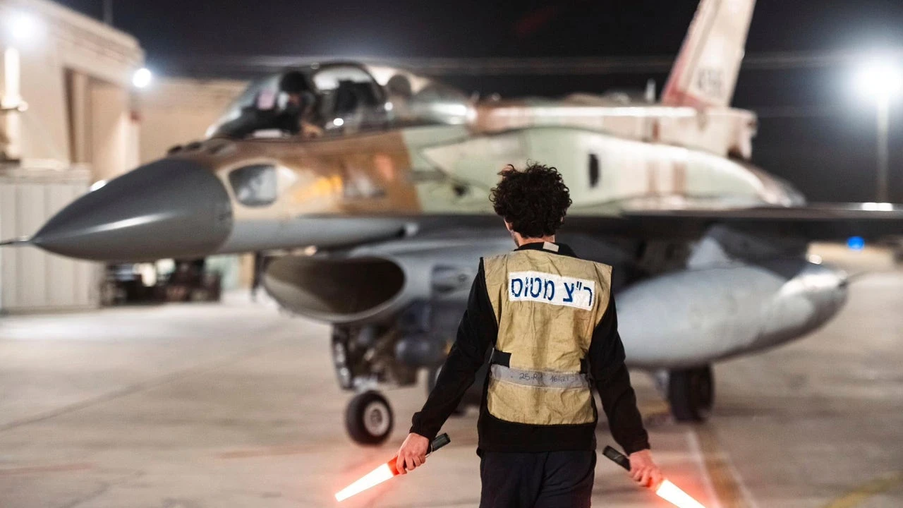 Mil pilotos en la reserva de la Fuerza Aérea Israelí firman una contra la guerra de Gaza