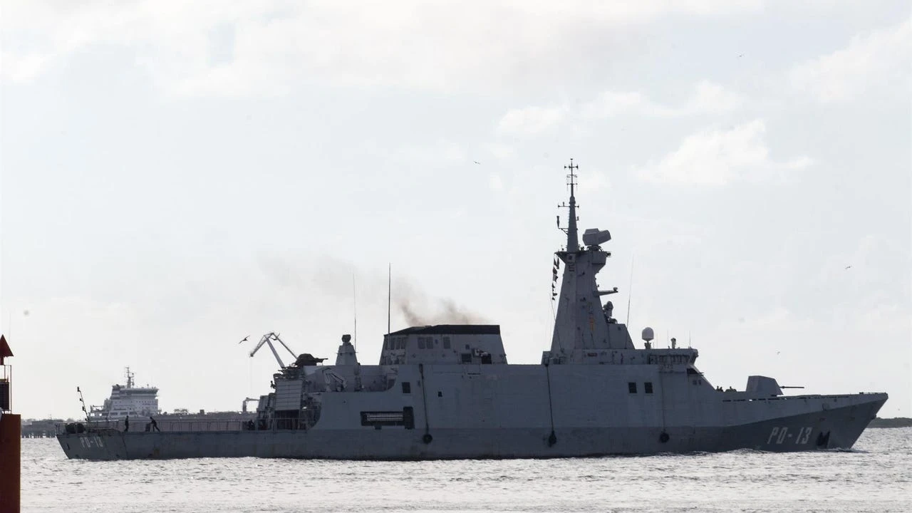Venezuela despliega drones y buques de guerra tras la llegada de un submarino nuclear estadounidense al Caribe